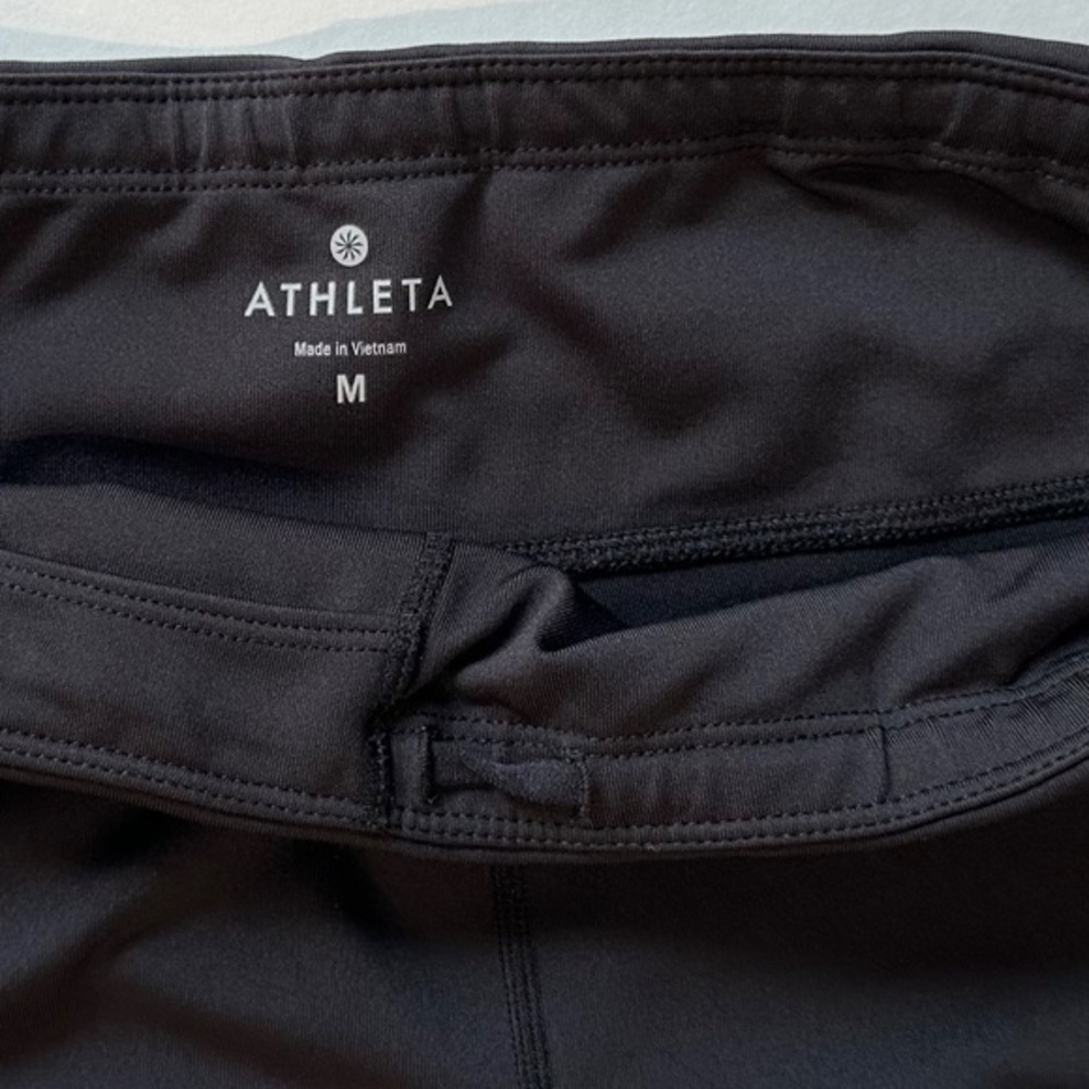 Athleta Mesh Sonar Cropped Active Workout Black‎ Leggings - Size M. - Picture 3 of 9